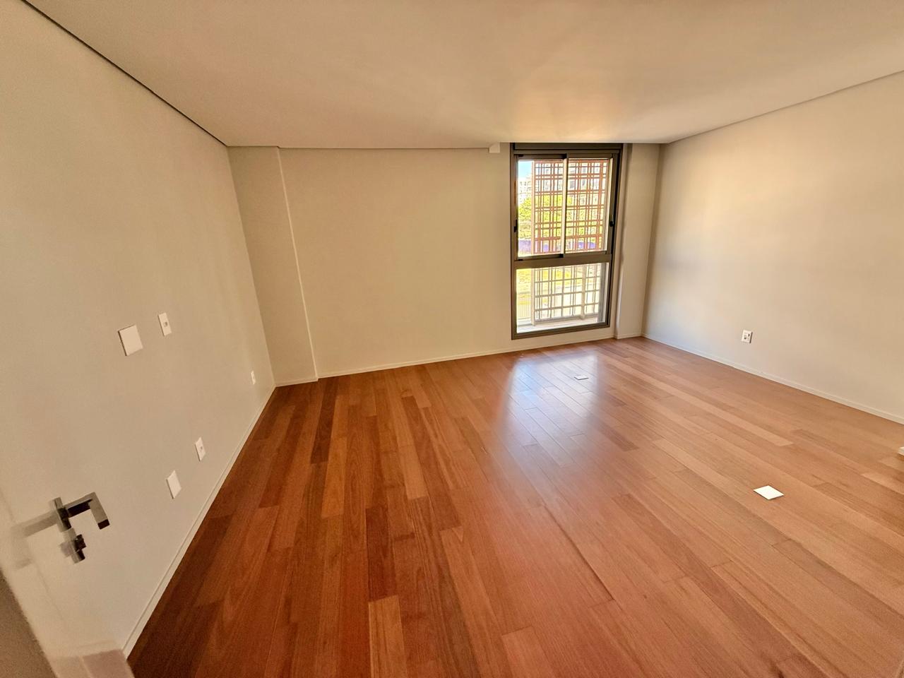 Apartamento Garden no Ed. Tirreno Residenziale na Praia Brava de Praia Brava - foto 13