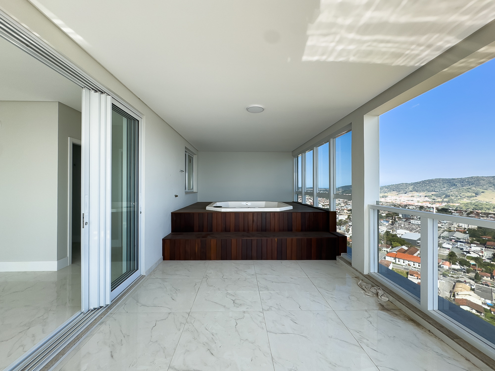 Cobertura no Ed. Vista Paradiso Residence na Penha - foto 2