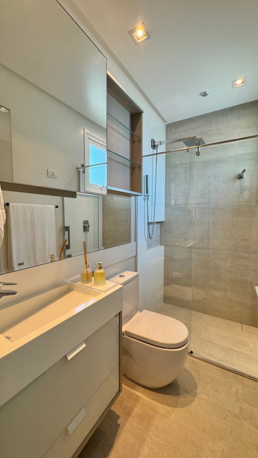 Apartamento no Ed. Avangard Residence em Balneário Camboriú - foto 15
