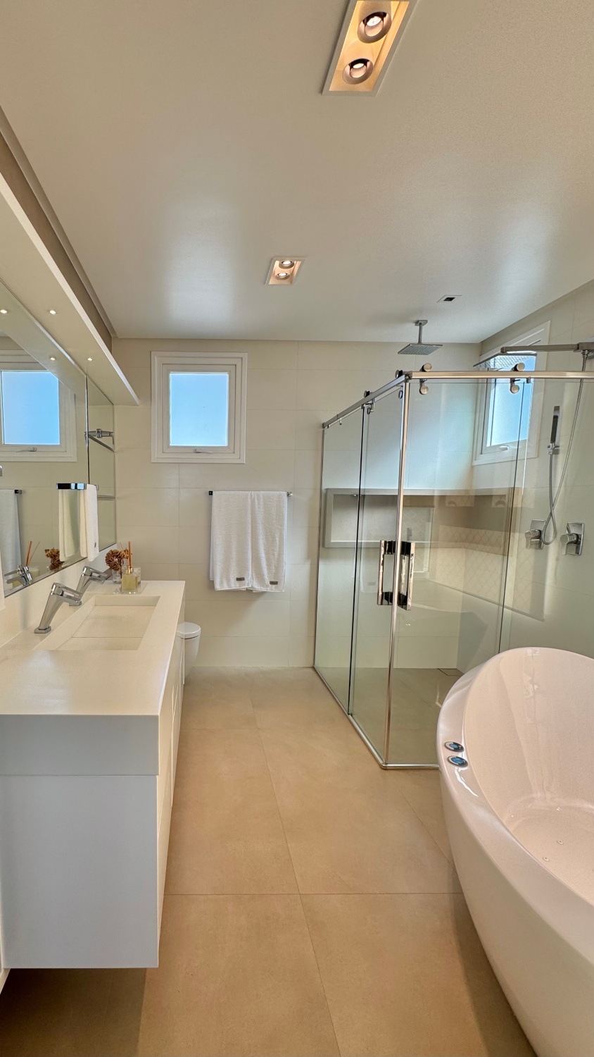 Apartamento no Ed. Avangard Residence em Balneário Camboriú - foto 16