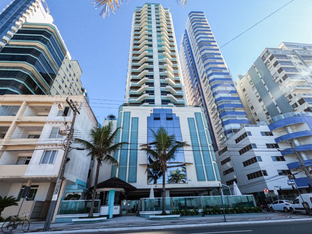 Apartamento Frente Mar no Ed. Tropical Summer em Balneário Camboriú