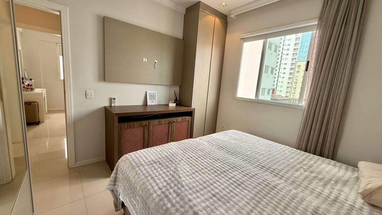Apartamento no Edifício Doce Iguassú em Balneário Camboriú - foto 8