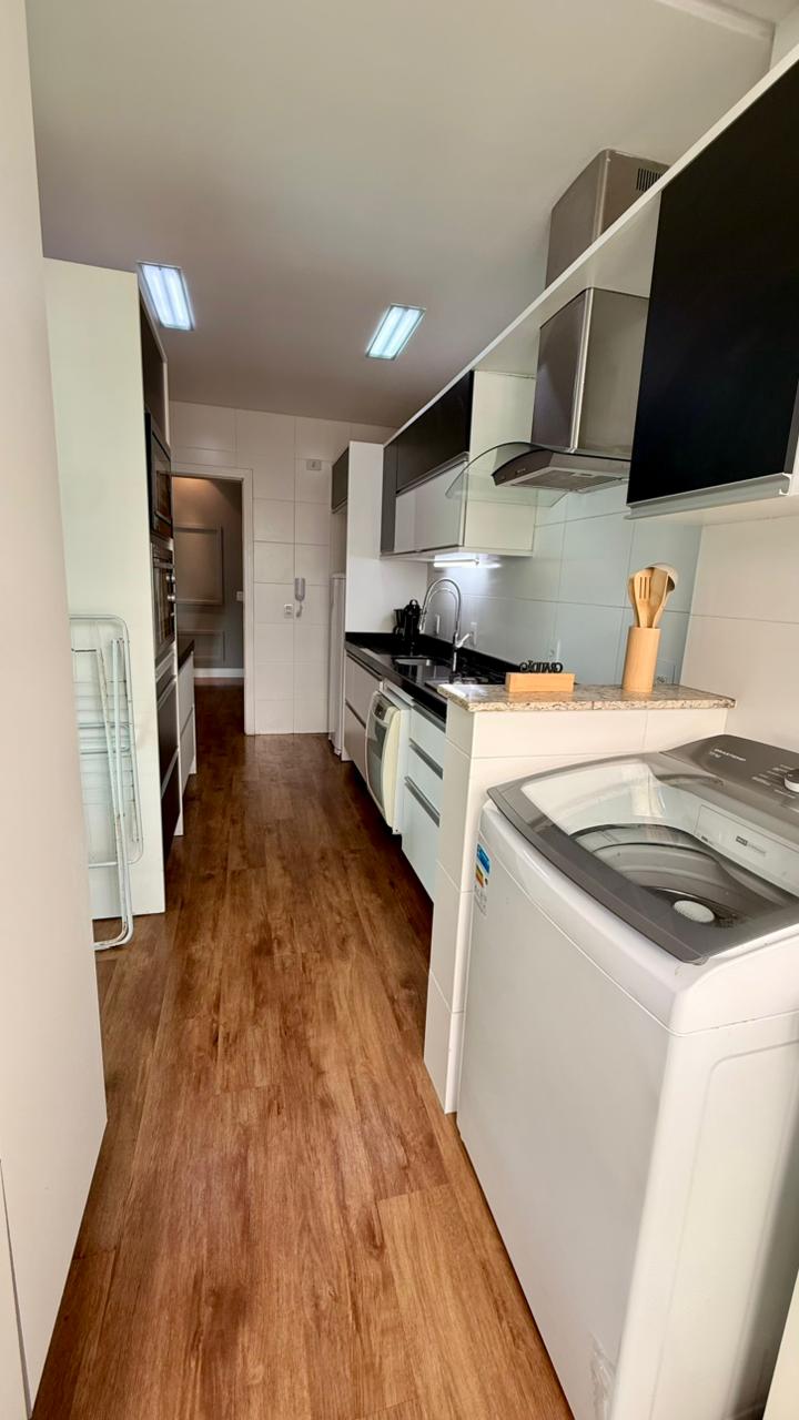 Apartamento no Edifício Doce Iguassú em Balneário Camboriú - foto 11