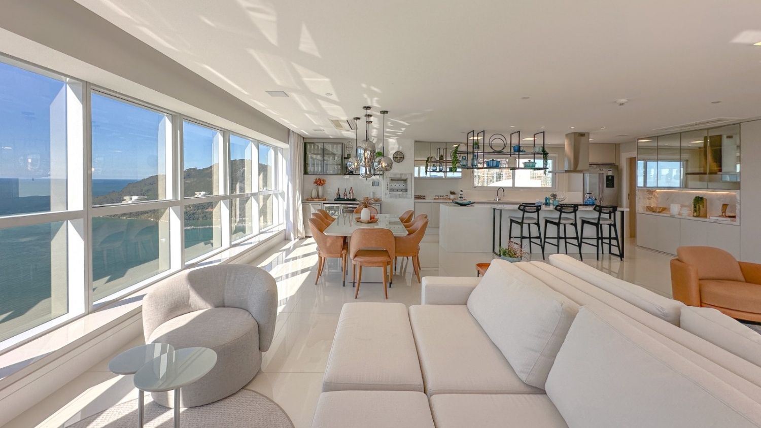 Apartamento no Ed. Epic Tower em Balneário Camboriú - foto 3