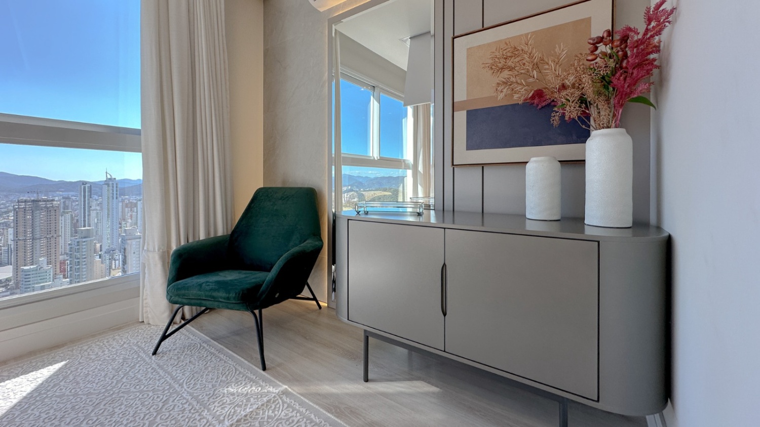 Apartamento no Ed. Epic Tower em Balneário Camboriú - foto 8