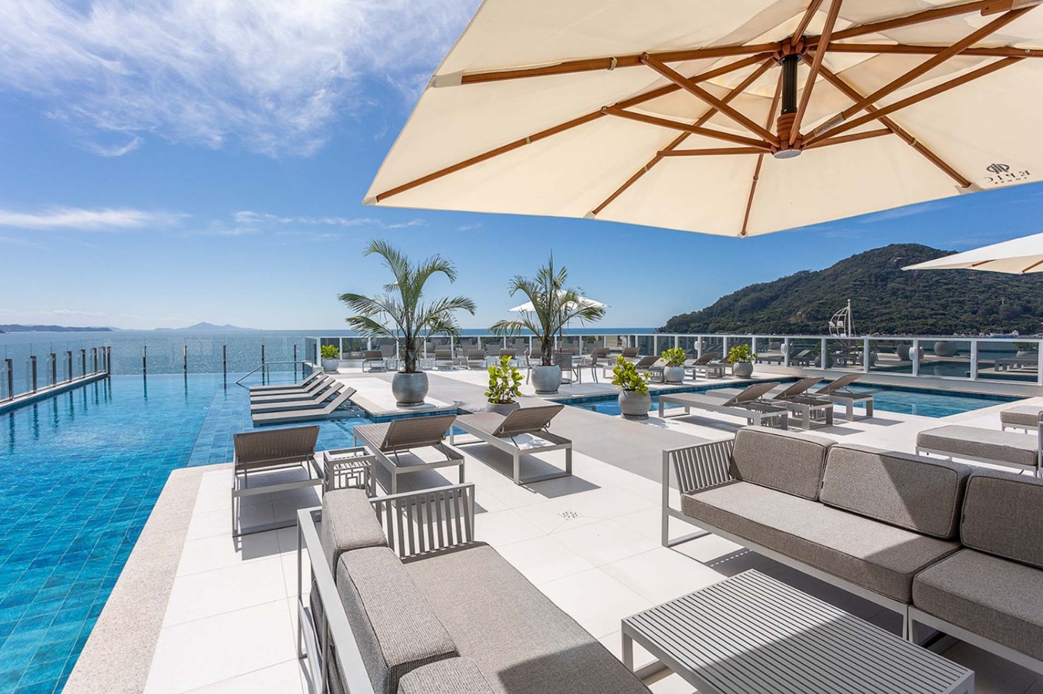 Apartamento no Ed. Epic Tower em Balneário Camboriú - foto 12