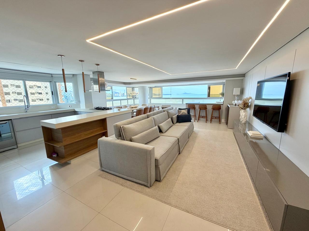 Apartamento no Ed. Noblesse em Balneário Camboriú - foto 4