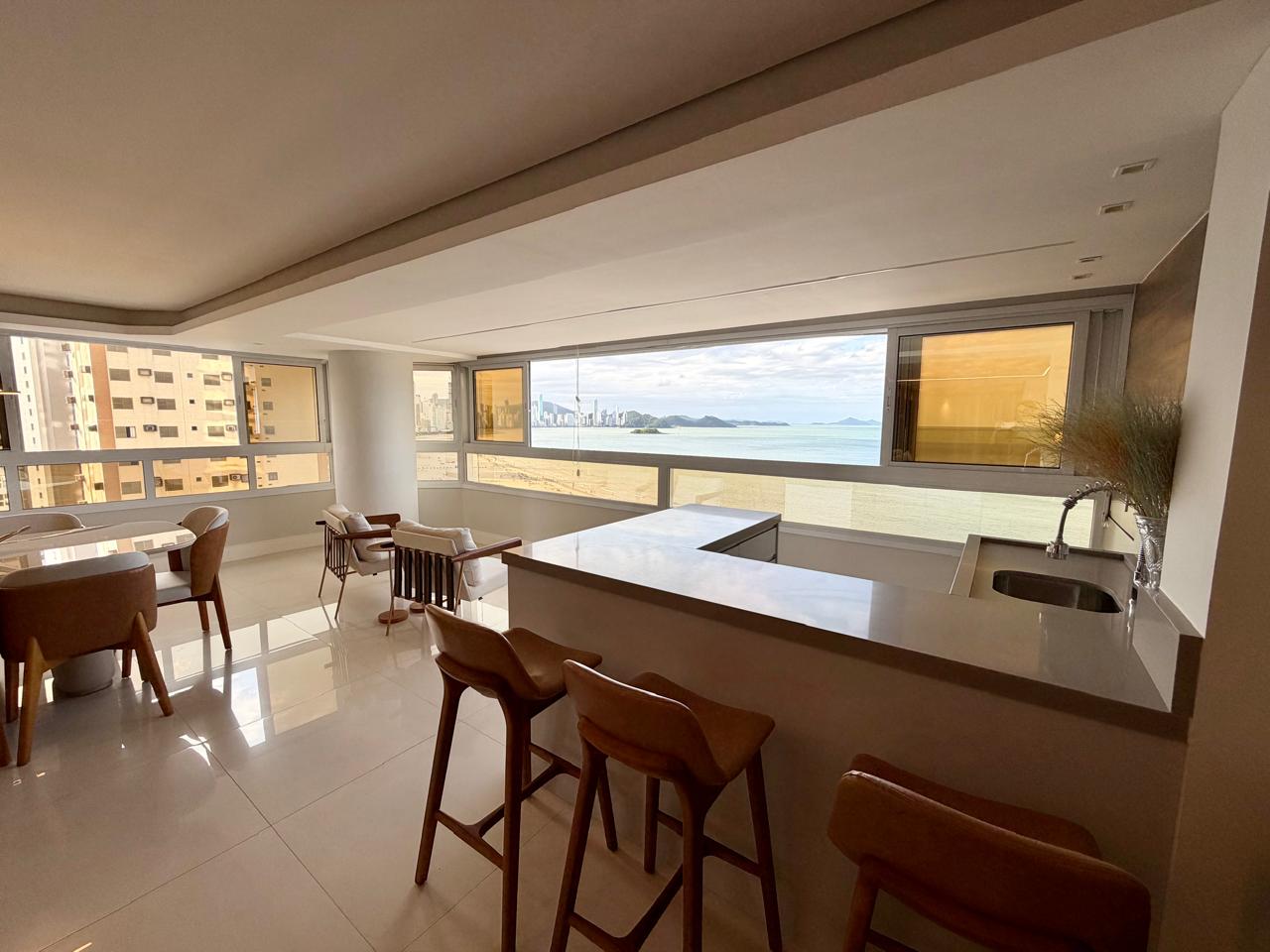 Apartamento no Ed. Noblesse em Balneário Camboriú - foto 5