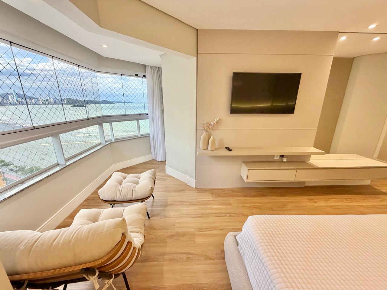 Apartamento no Ed. Noblesse em Balneário Camboriú - foto 13