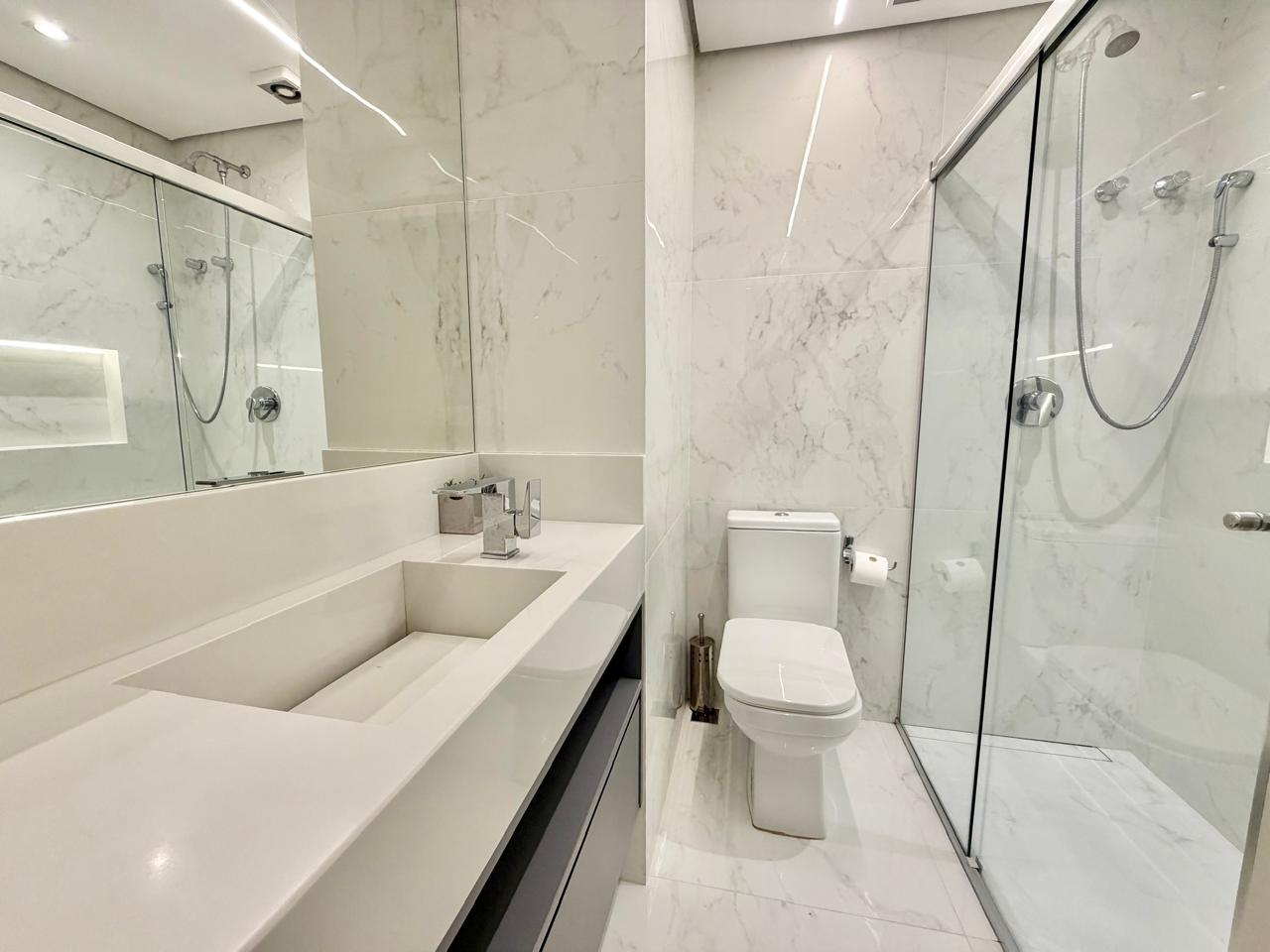 Apartamento no Ed. Noblesse em Balneário Camboriú - foto 15