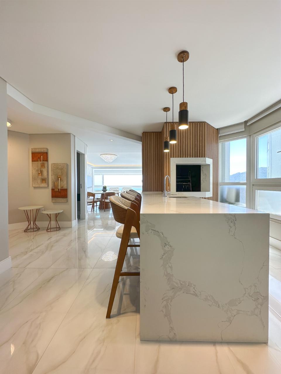 Apartamento no Edifício Theiss Heens em Balneário Camboriú - foto 3