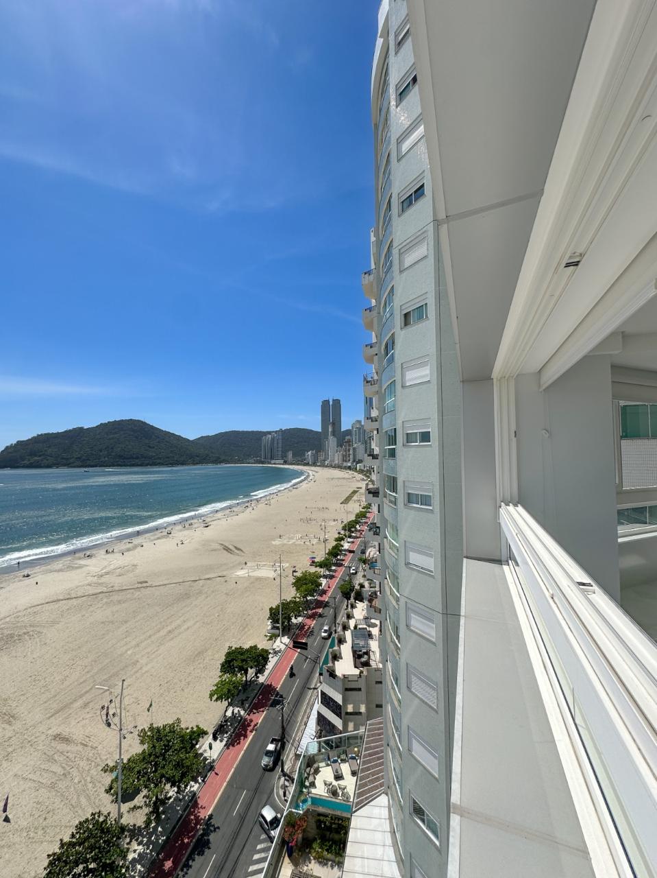 Apartamento no Edifício Theiss Heens em Balneário Camboriú - foto 5