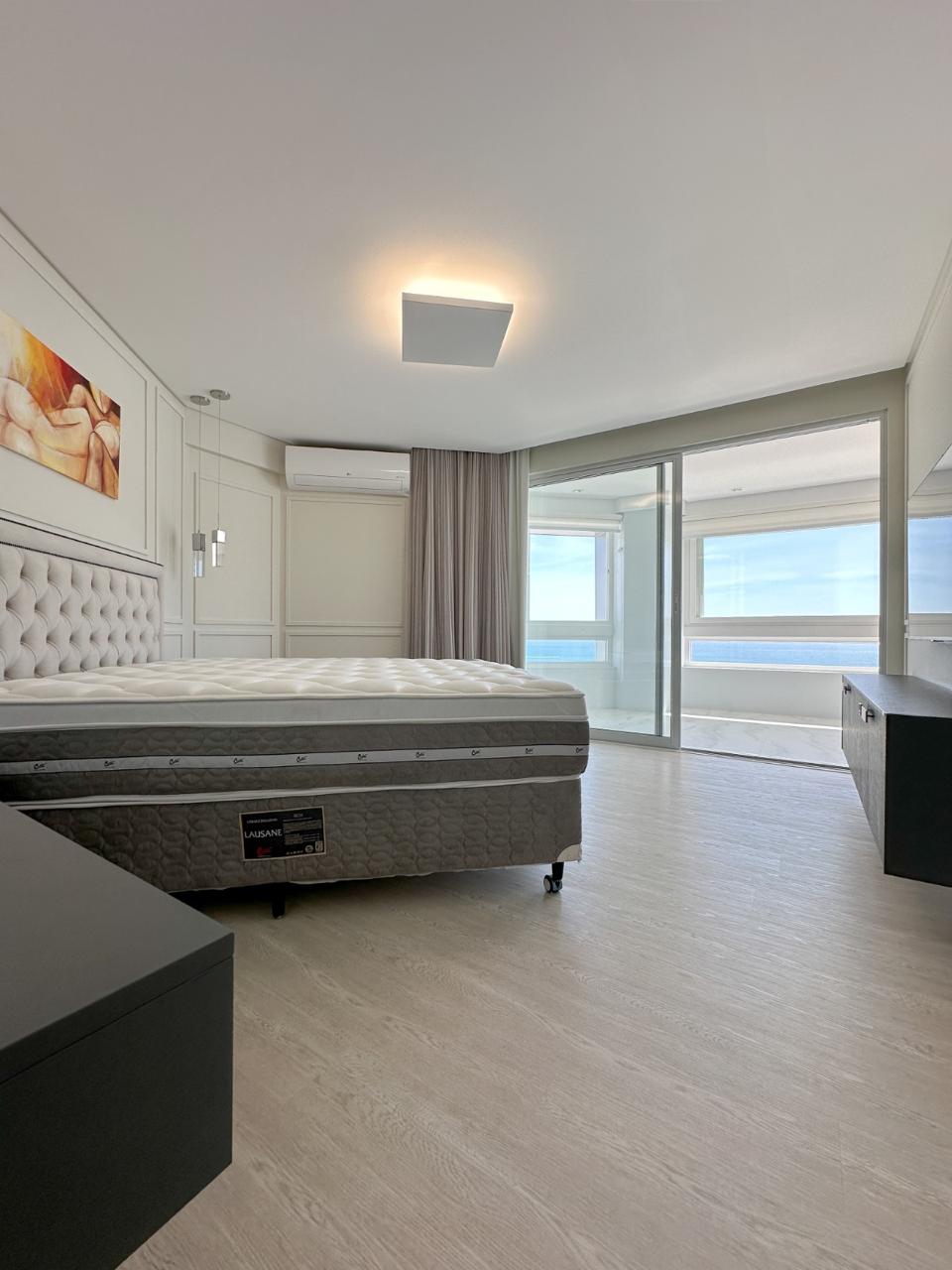 Apartamento no Edifício Theiss Heens em Balneário Camboriú - foto 8