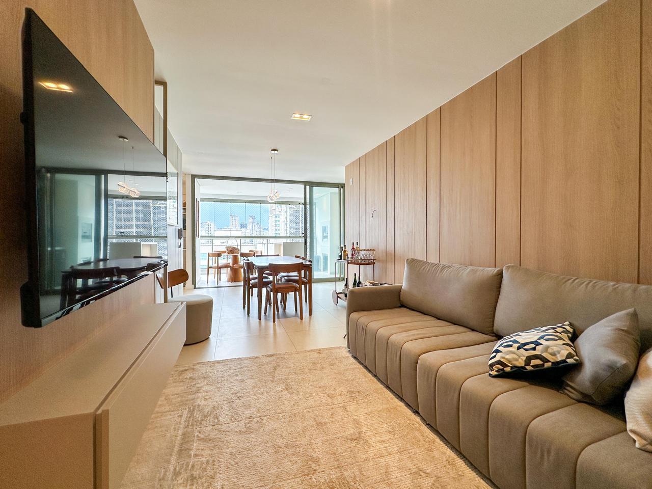 Apartamento no Residencial dos Ipês em Meia Praia, Itapema - foto 11