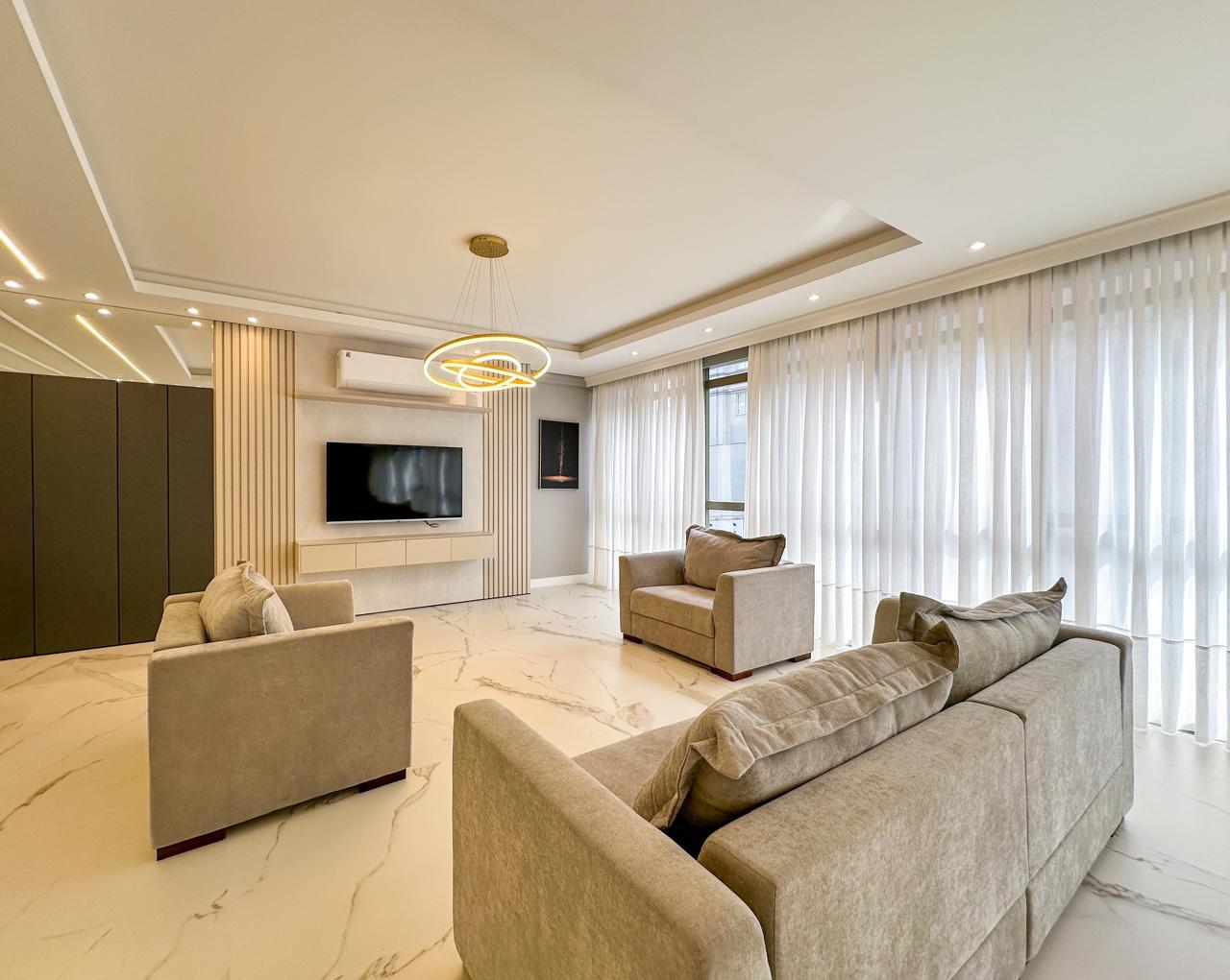 Apartamento no Residencial dos Ipês em Meia Praia, Itapema - foto 12
