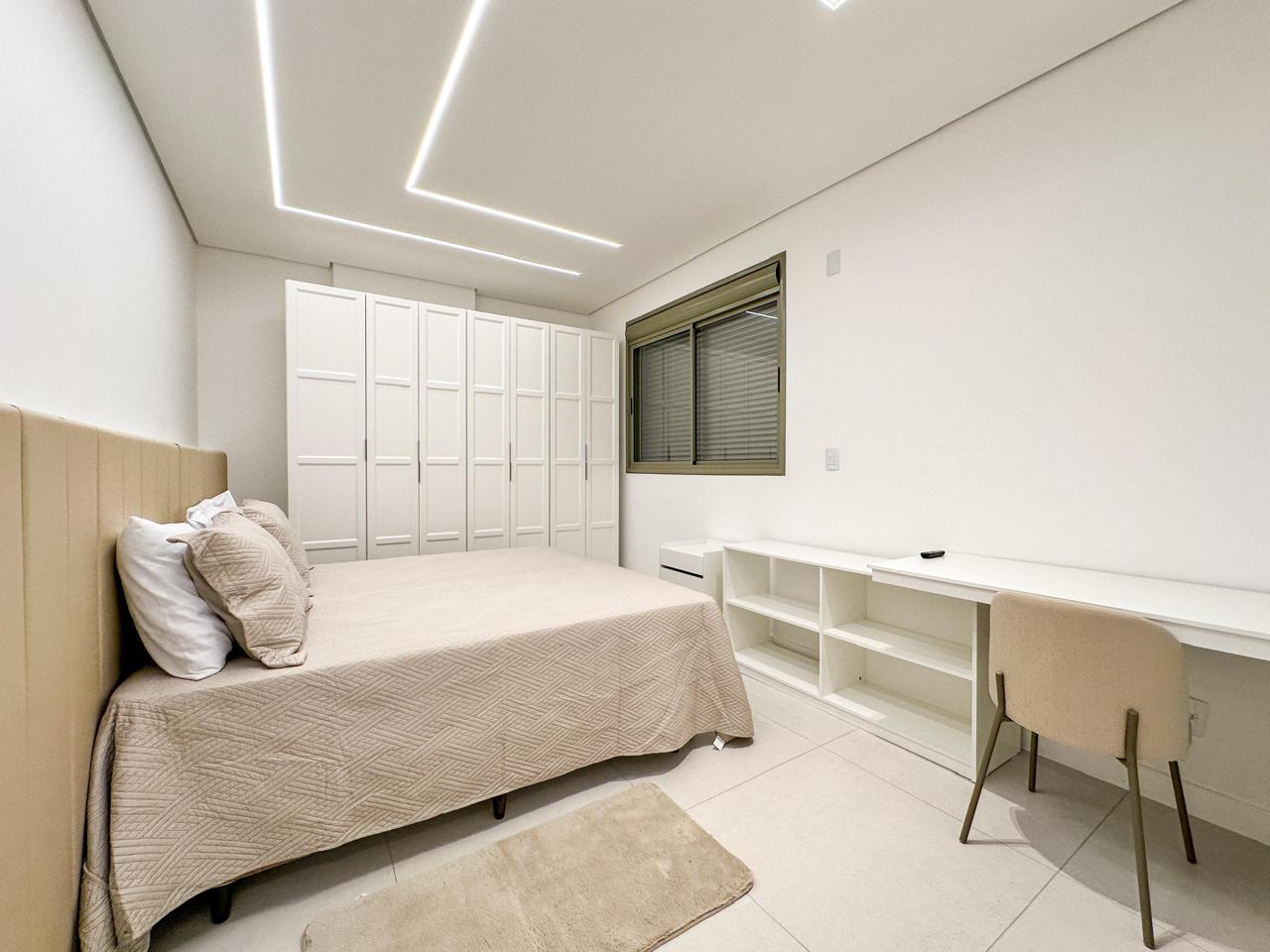 Apartamento no Residencial dos Ipês em Meia Praia, Itapema - foto 18