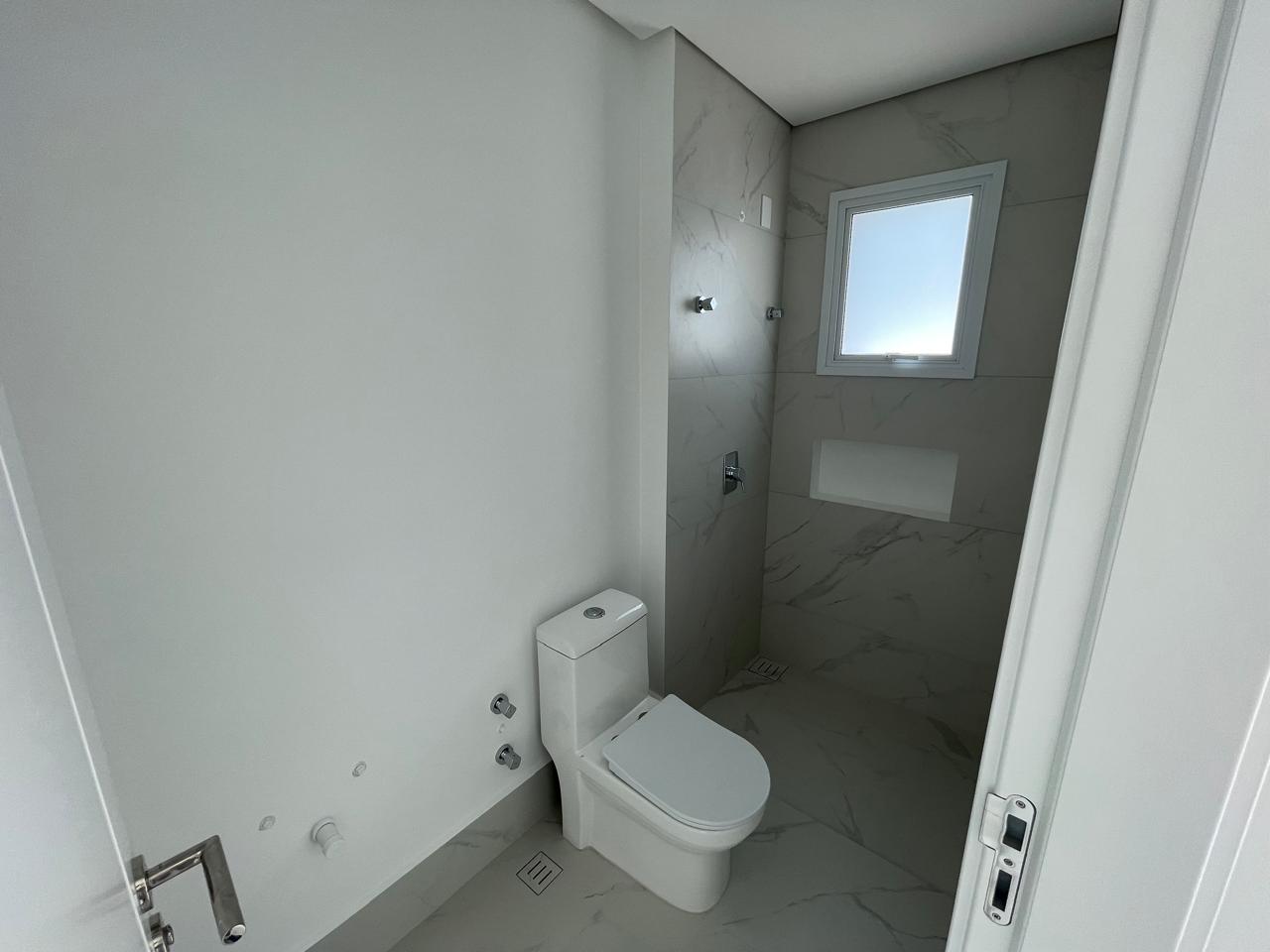 Apartamento no Edifício Magnólia em Itapema - foto 10