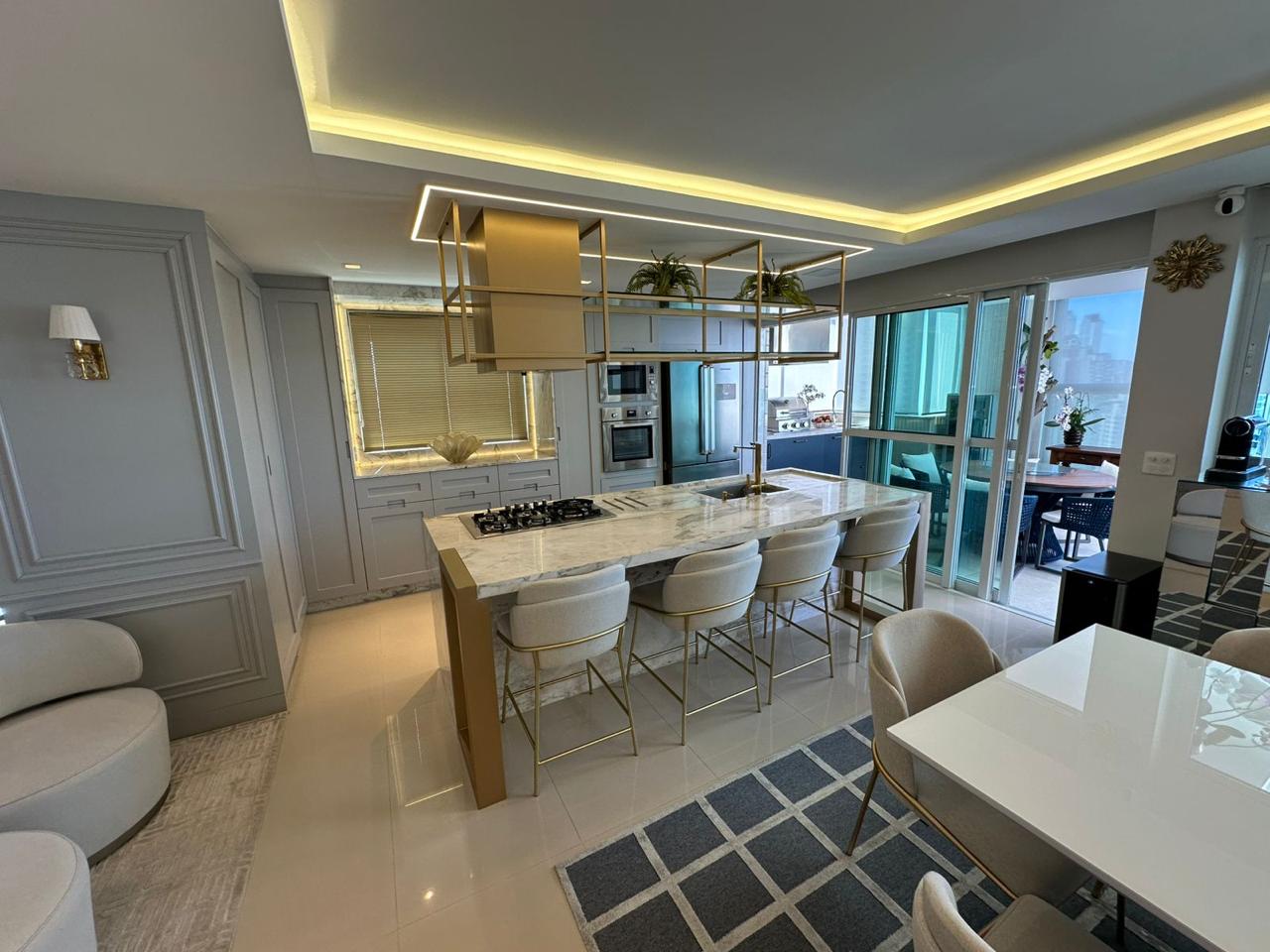 Cobertura Exclusiva no Edifício Sun Place em Balneário Camboriú - foto 3