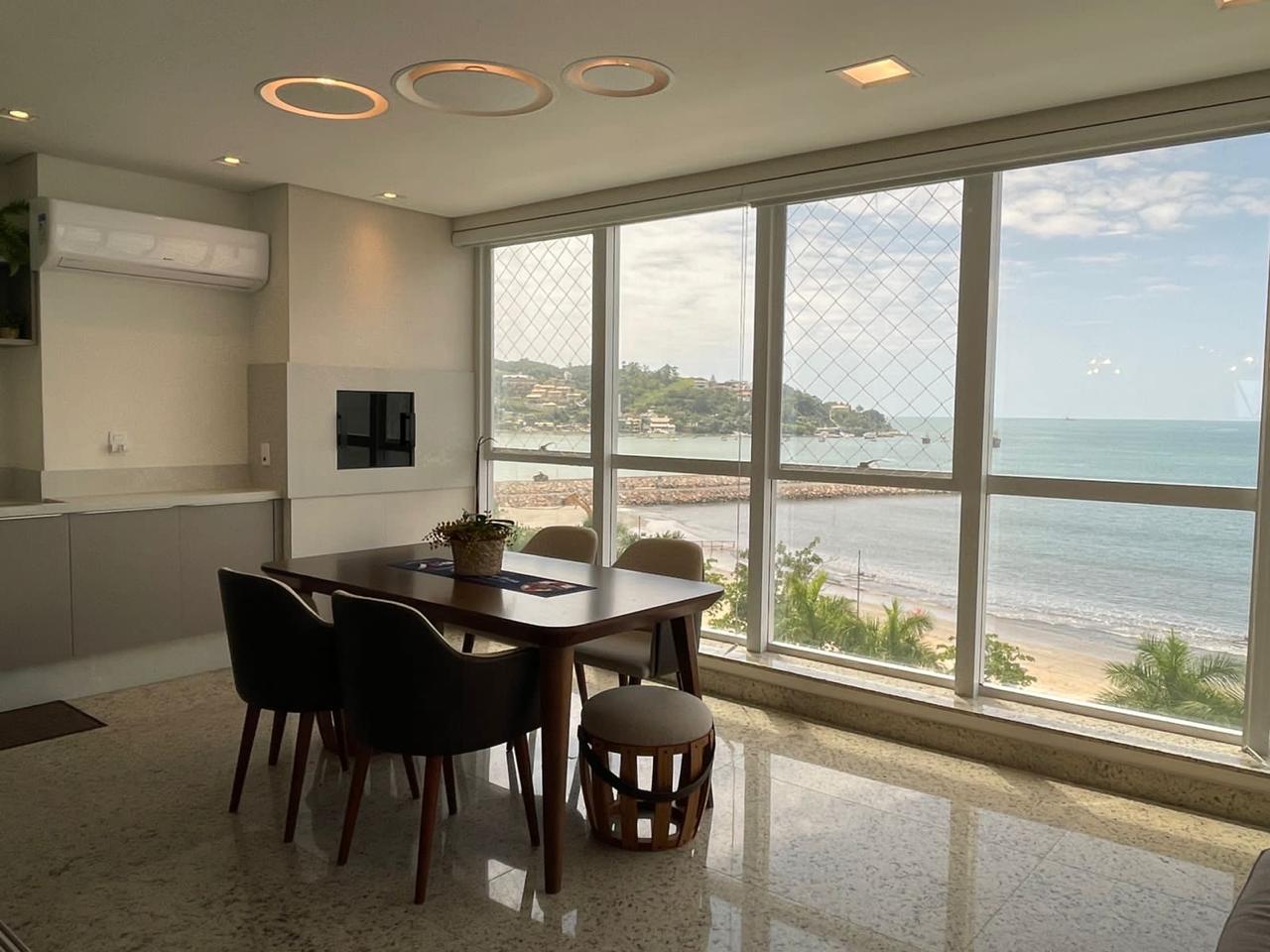 Apartamento no Ed. Villa dos Corais em Itapema - foto 2