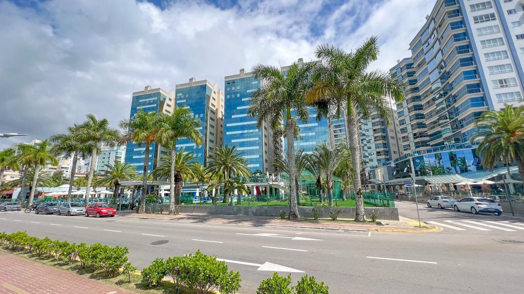 Apartamento no Ed. Villa dos Corais em Itapema - foto 25