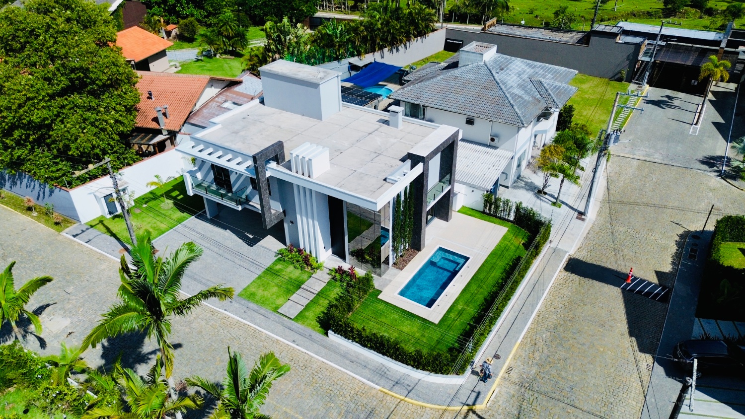 Casa no Cond. Haras Rio do Ouro em Balneário Camboriú - foto 3