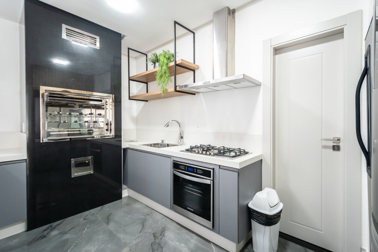 Apartamento no Ed. Residencial Bréscia em Balneário Camboriú - foto 6