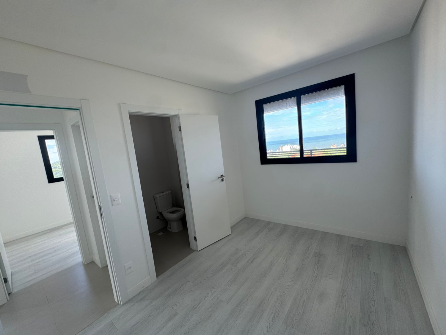 Apartamento no Edifício Brava Breeze Residence na Praia Brava - foto 8