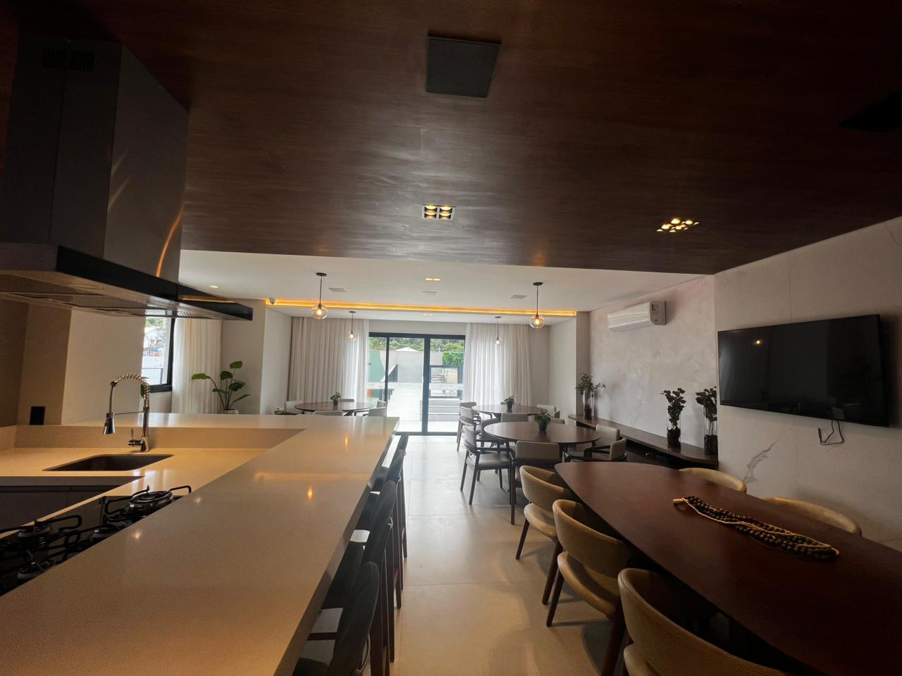 Apartamento no Edifício Brava Breeze Residence na Praia Brava - foto 17