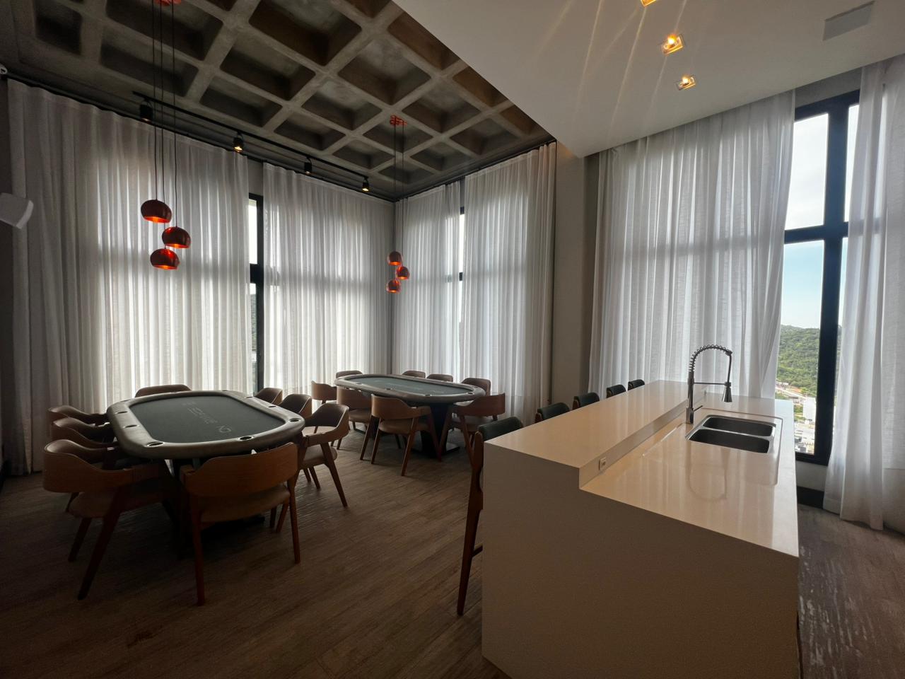 Apartamento no Edifício Brava Breeze Residence na Praia Brava - foto 23