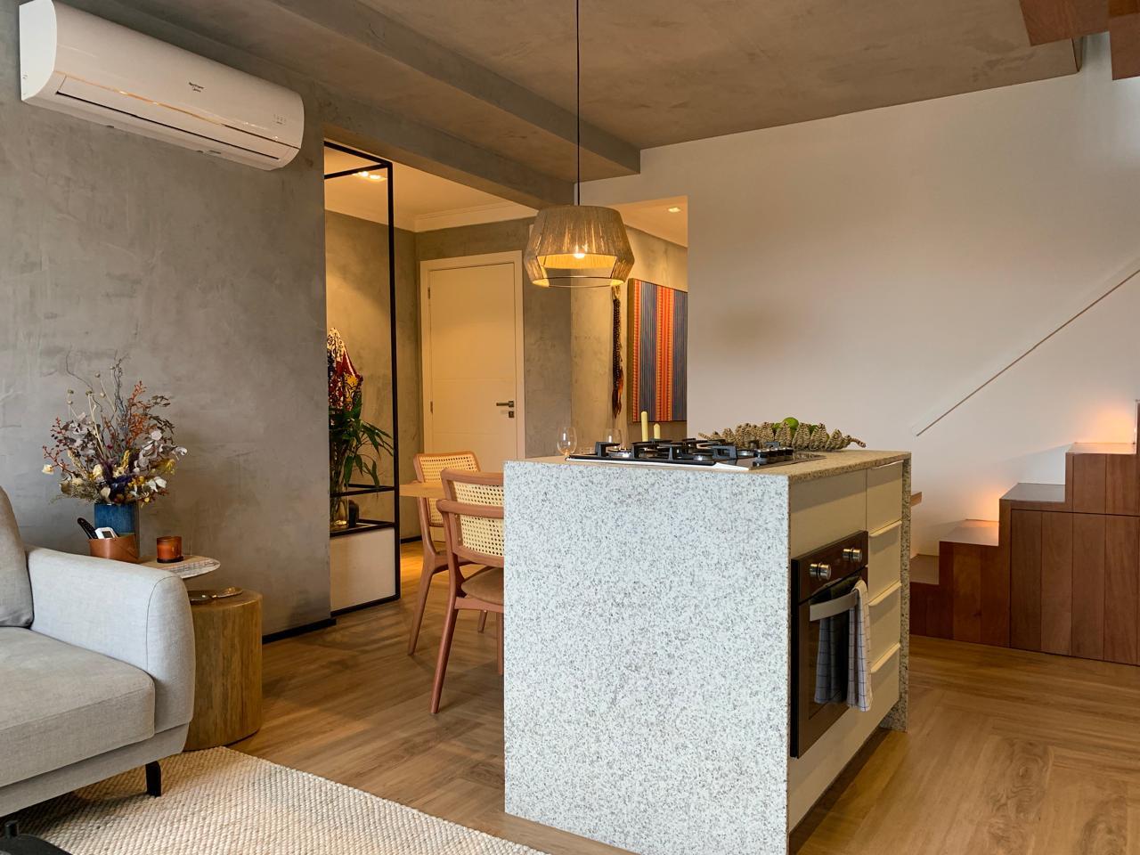 Apartamento Duplex no Ed. Reis Village na Praia dos Amores em Balneário Camboriú - foto 5
