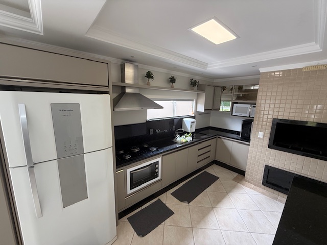 Casa no Cond. Boulevard da Barra Park Residence em Balneário Camboriú - foto 8