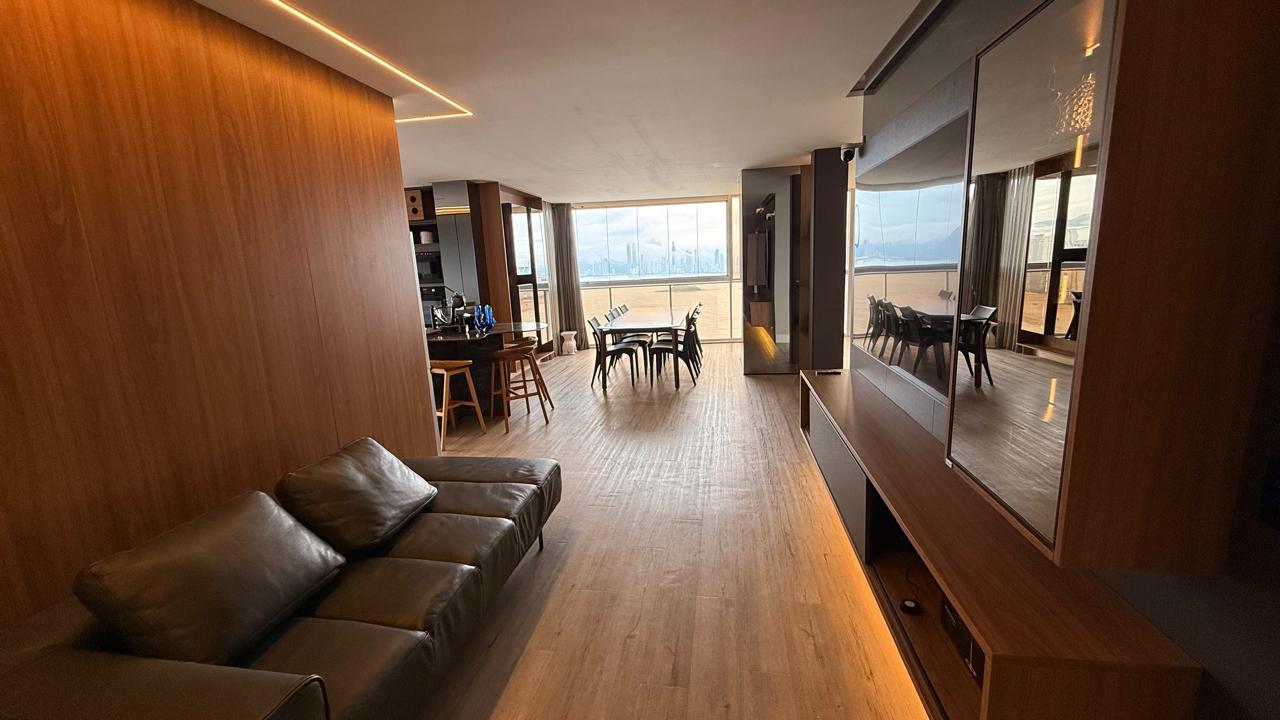Cobertura Duplex no Ed. Italian Residence em Balneário Camboriú - foto 7