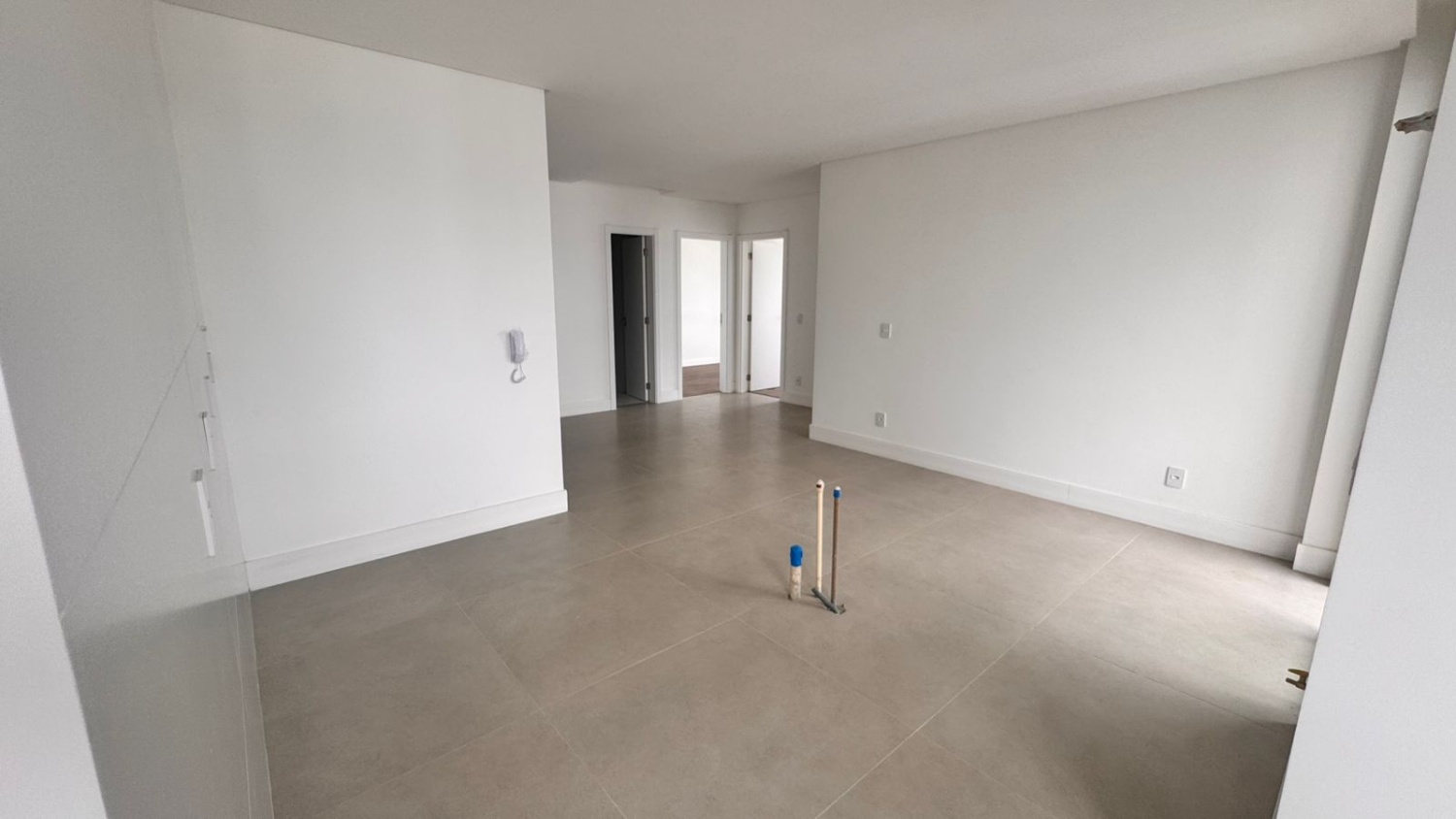 Apartamento no Ed. Brava Vita na Praia Brava - foto 3