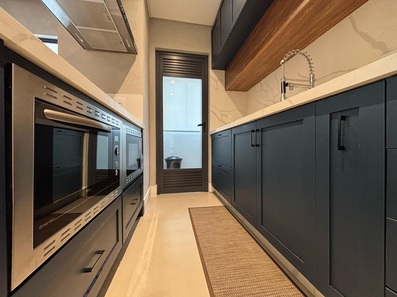 Apartamento no Edifício Brava Unique na Praia Brava - foto 4