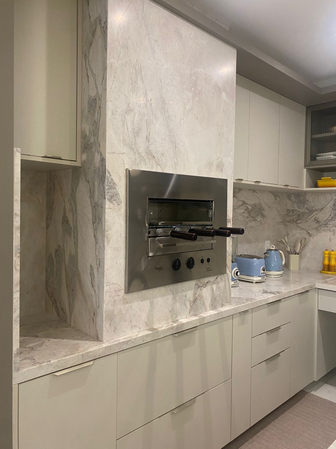 Apartamento no Ed. Horizon Residence em Balneário Camboriú - foto 5