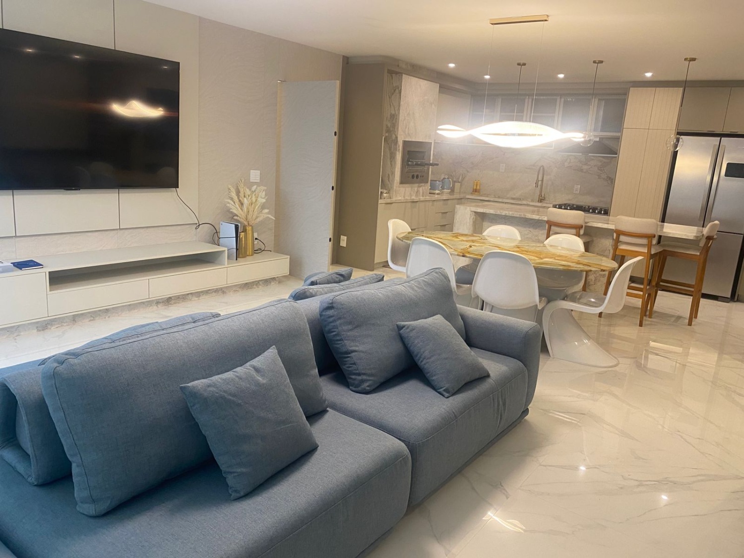 Apartamento no Ed. Horizon Residence em Balneário Camboriú - foto 6