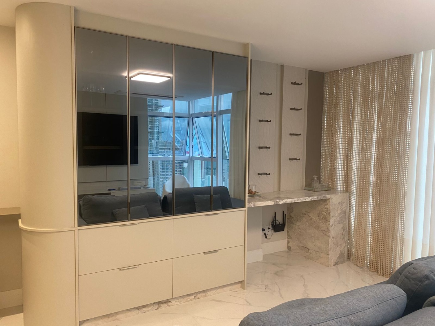 Apartamento no Ed. Horizon Residence em Balneário Camboriú - foto 7