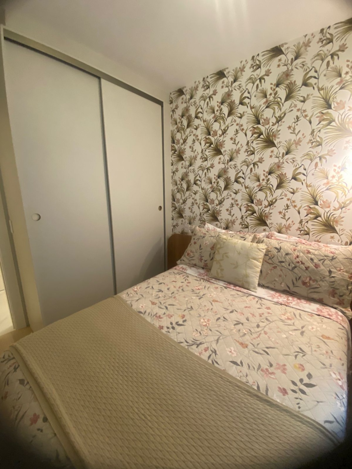 Apartamento no Ed. Horizon Residence em Balneário Camboriú - foto 8