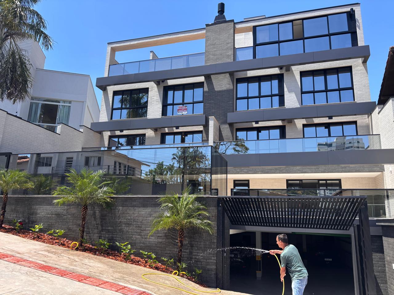 Apartamento no Ed. Brava Bells em Balneário Camboriú