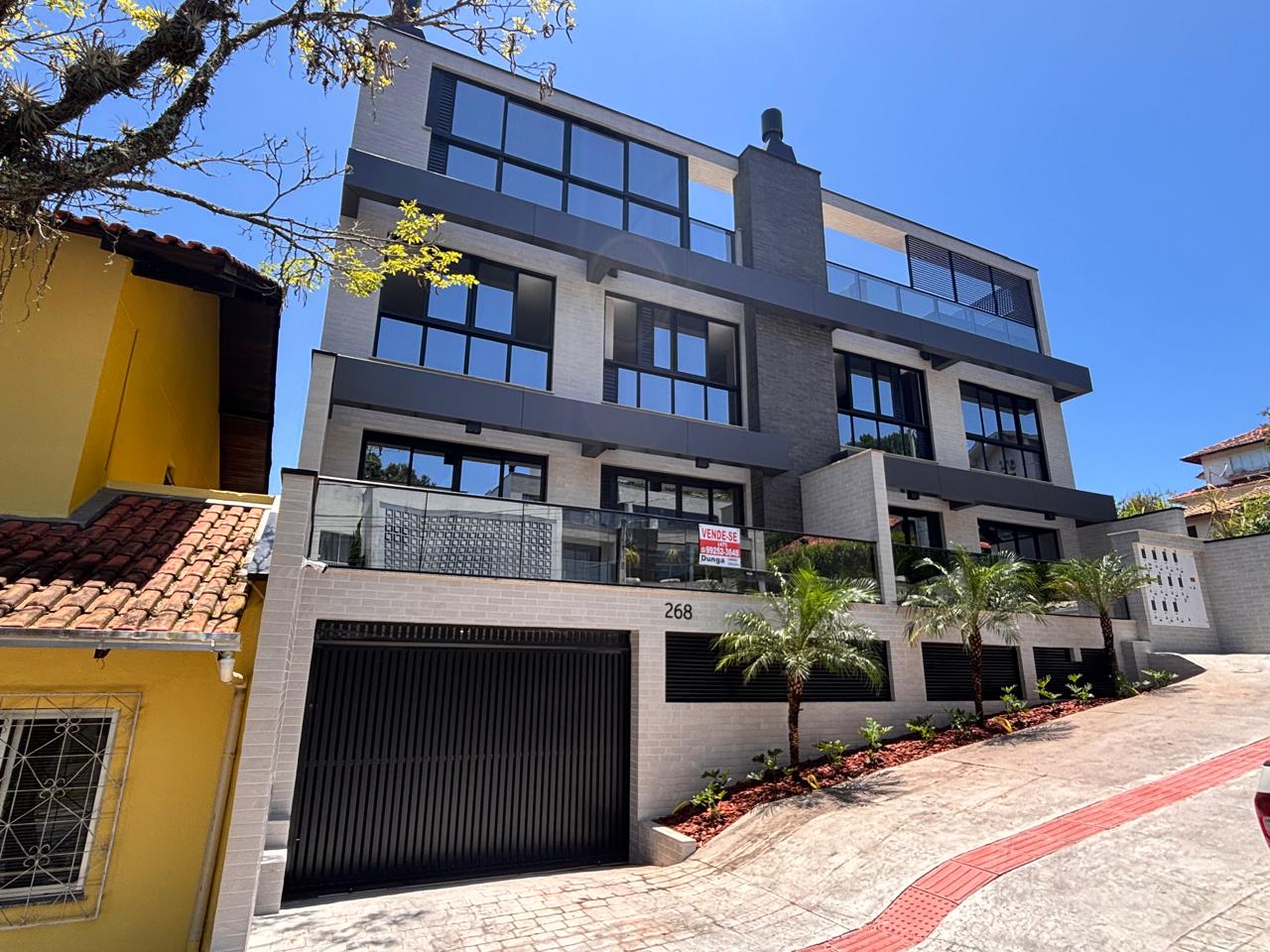 Apartamento no Ed. Brava Bells em Balneário Camboriú - foto 3