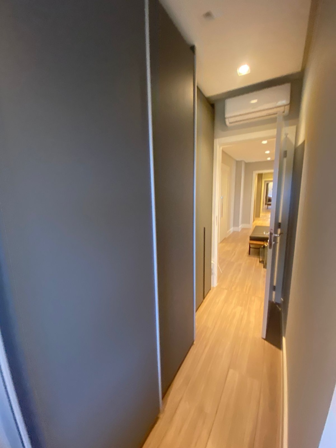 Apartamento no Ed. Mirante das Águas em Balneário Camboriú - foto 13