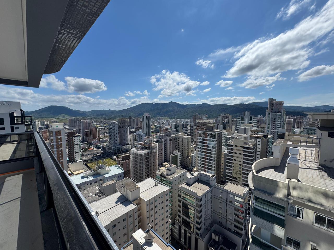 Apartamento no Ed. Dummond Residence em Itapema - foto 10