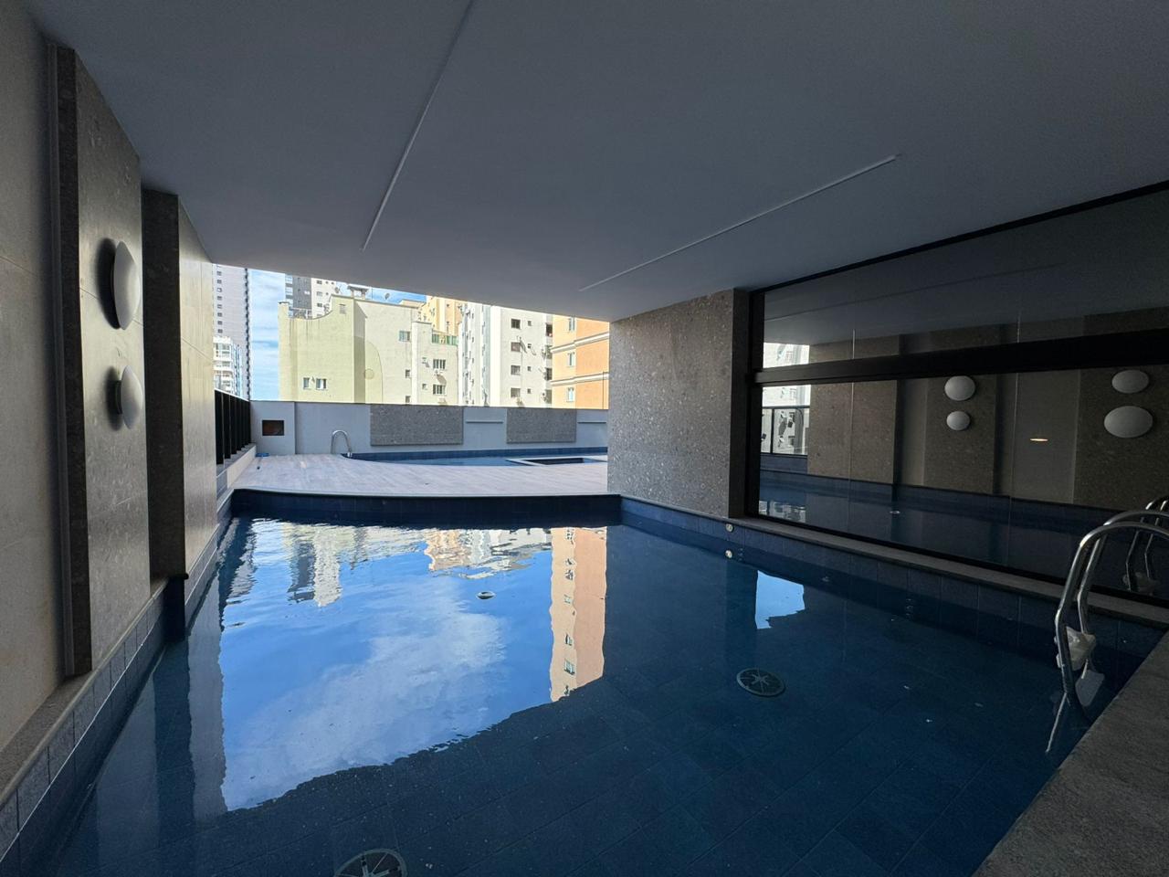 Apartamento no Ed. Dummond Residence em Itapema - foto 23