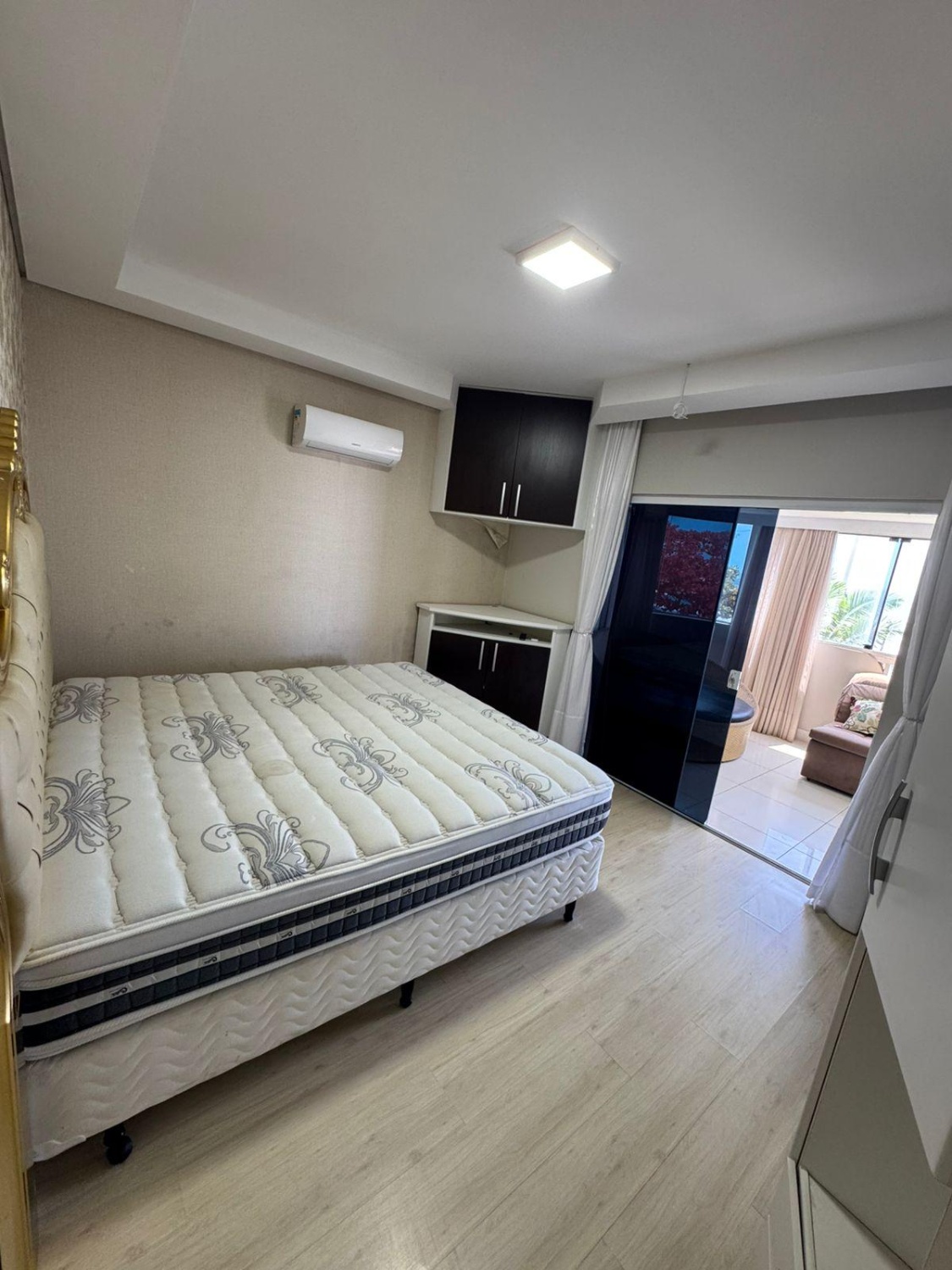 Apartamento no Ed. Residencial Roland Heil em Itapema - foto 5