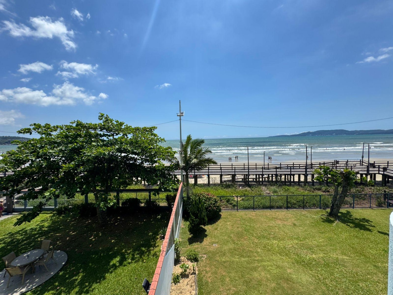 Apartamento no Ed. Residencial Roland Heil em Itapema - foto 20