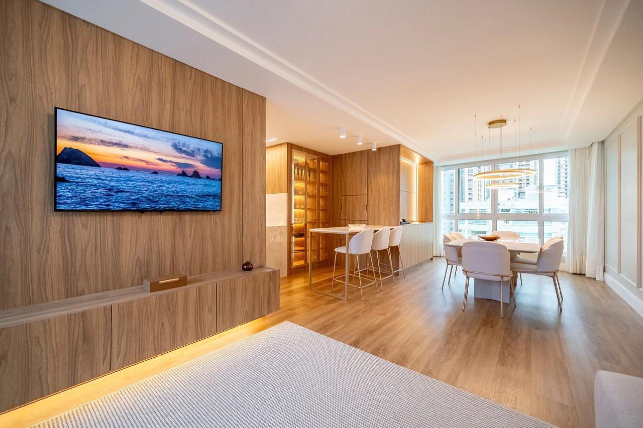 Apartamento no Ed. Peniche Residence em Balneário Camboriú - foto 10
