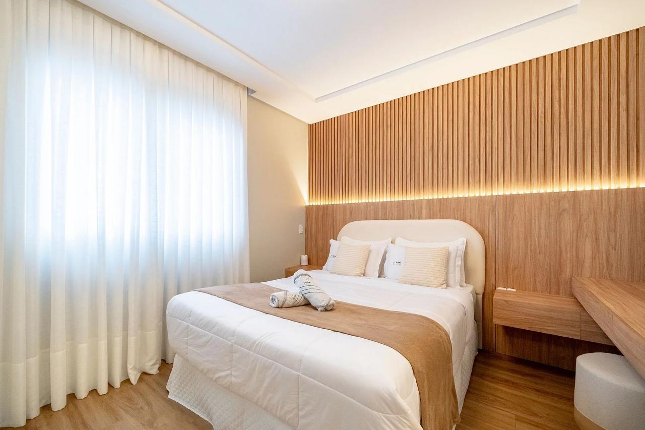 Apartamento no Ed. Peniche Residence em Balneário Camboriú - foto 18
