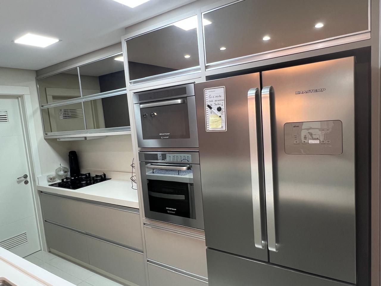 Apartamento no Ed. Alameda Jardins em Balneário Camboriú - foto 6