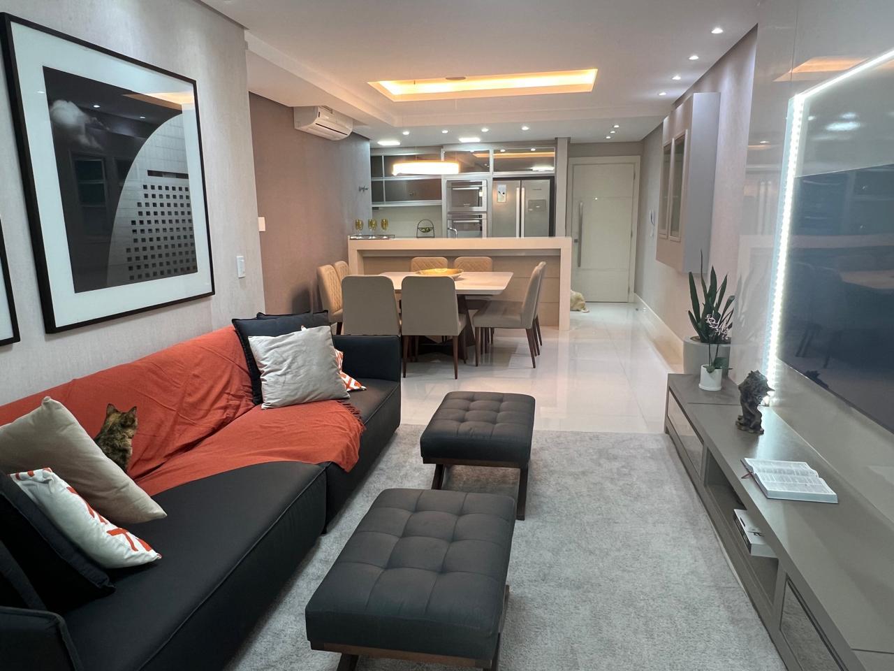 Apartamento no Ed. Alameda Jardins em Balneário Camboriú - foto 8