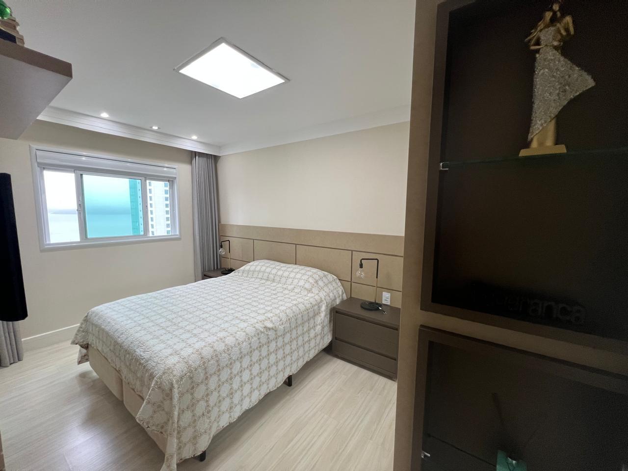 Apartamento no Ed. Alameda Jardins em Balneário Camboriú - foto 19